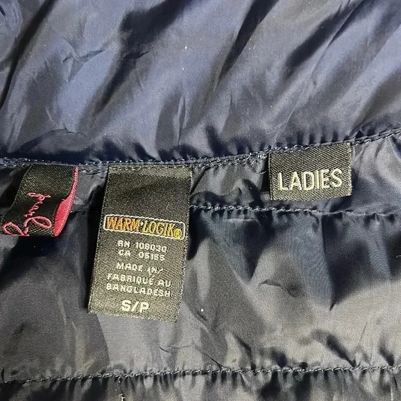 Pearly Vine puffer vest ,women Small.Blue,pink straight ribbon,tassel,Maggie May - Picture 8 of 14